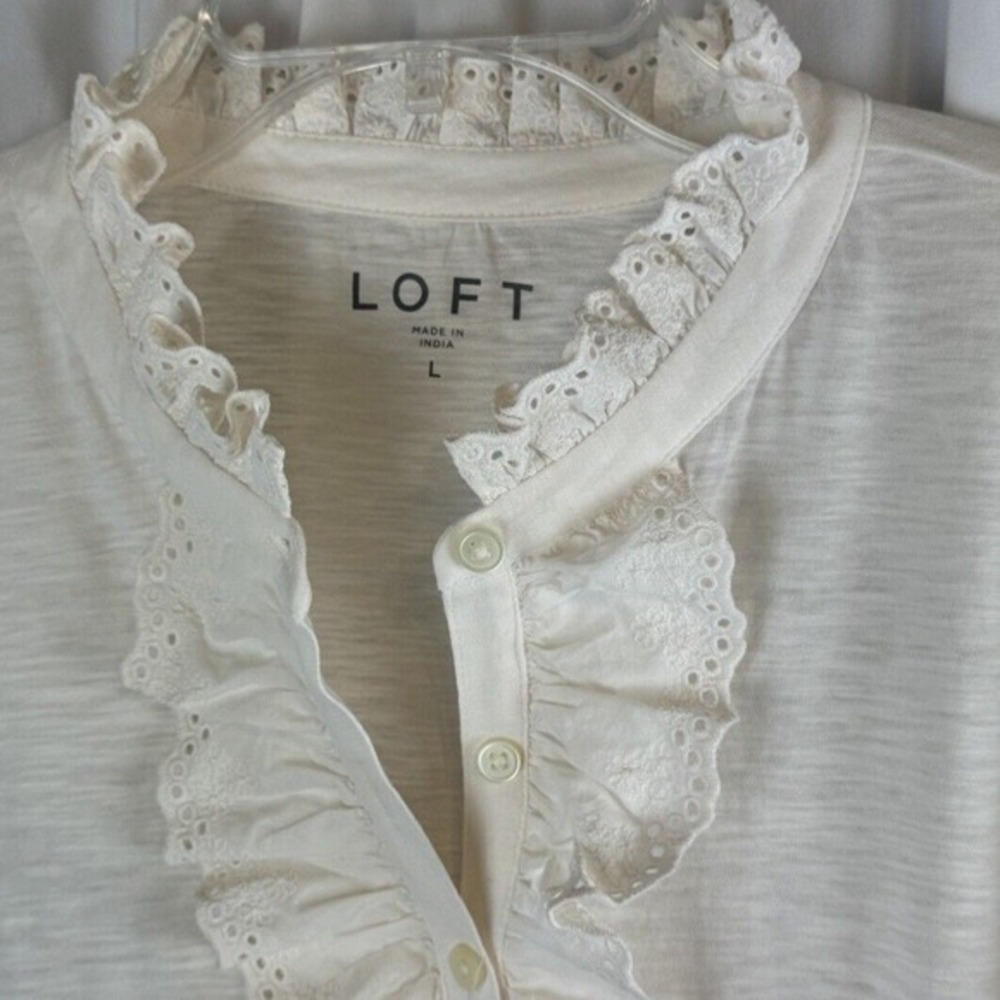 LOFT Cream Eyelet Lace Ruffle Henley Top‎ Long Sleeve Cotton L Cottagecore 58-22 - Picture 3 of 11